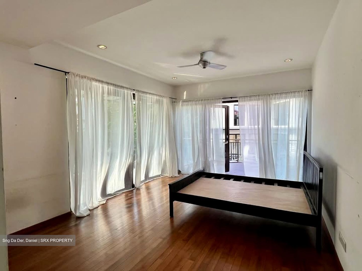 King Albert Park (D21), Semi-Detached #526848681